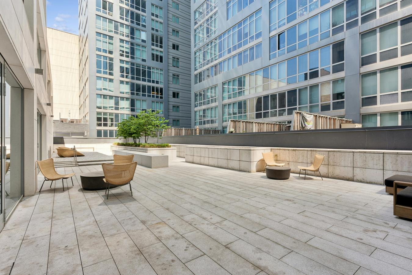 New York, New York, 10019, United States, 1 Bedroom Bedrooms, ,1 BathroomBathrooms,Residential,For Sale,2049585