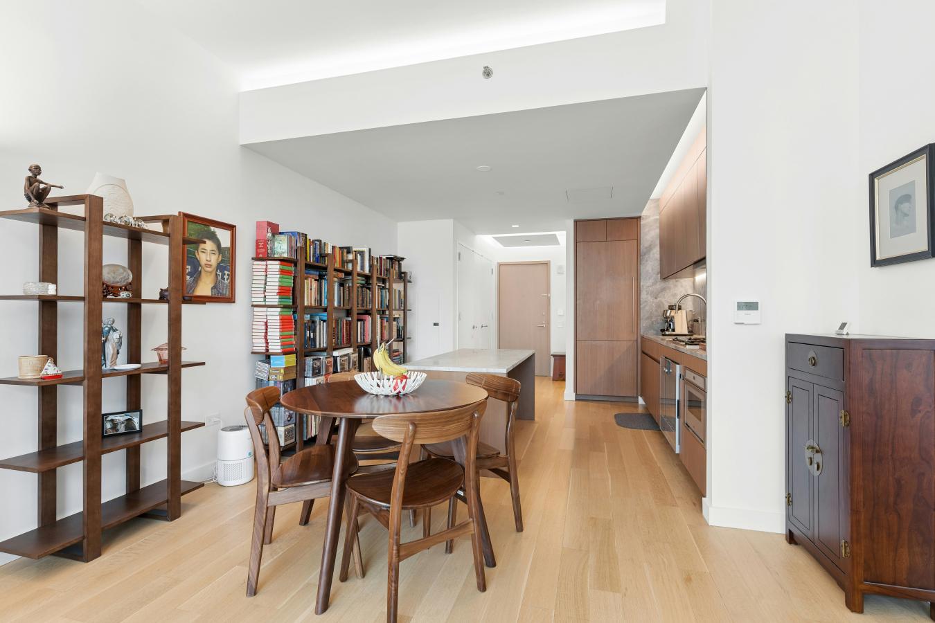 New York, New York, 10019, United States, 1 Bedroom Bedrooms, ,1 BathroomBathrooms,Residential,For Sale,2049585