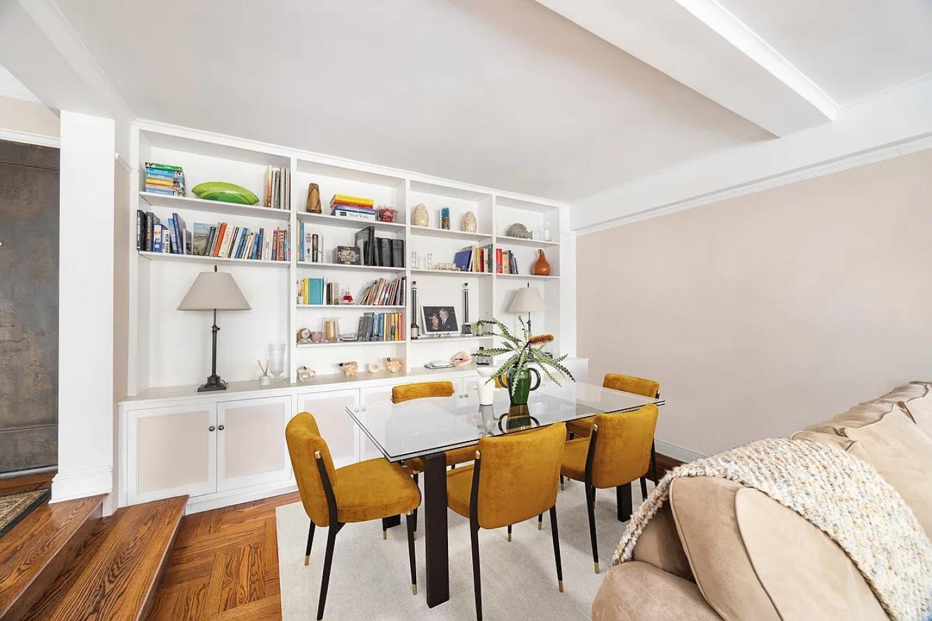 New York, New York, 10128, United States, 1 Bedroom Bedrooms, ,1 BathroomBathrooms,Residential,For Sale,2049580