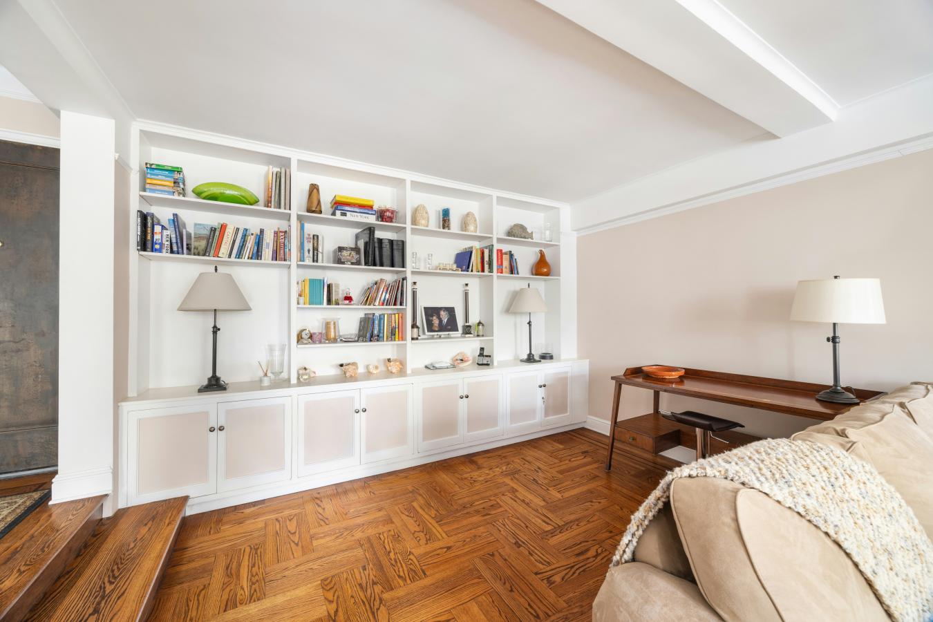 New York, New York, 10128, United States, 1 Bedroom Bedrooms, ,1 BathroomBathrooms,Residential,For Sale,2049580