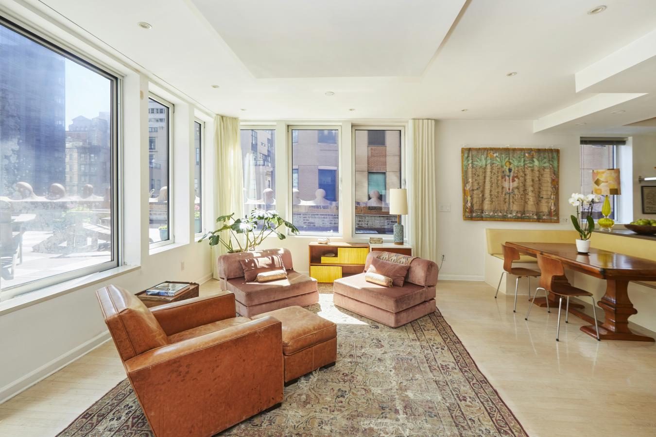 Financial District, New York, 10038, United States, 2 Bedrooms Bedrooms, ,2 BathroomsBathrooms,Residential,For Sale,2049574