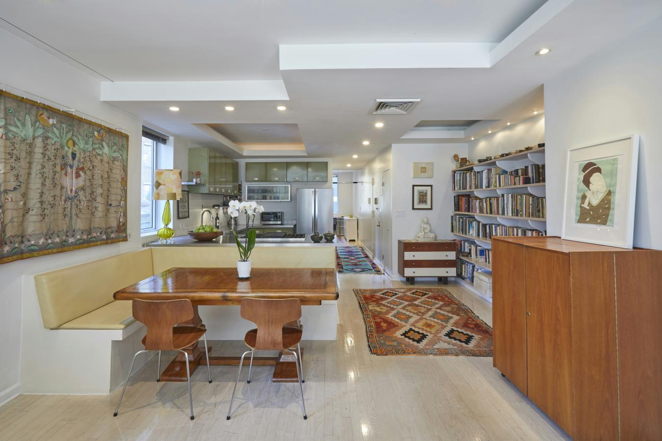 Financial District, New York, 10038, United States, 2 Bedrooms Bedrooms, ,2 BathroomsBathrooms,Residential,For Sale,2049574