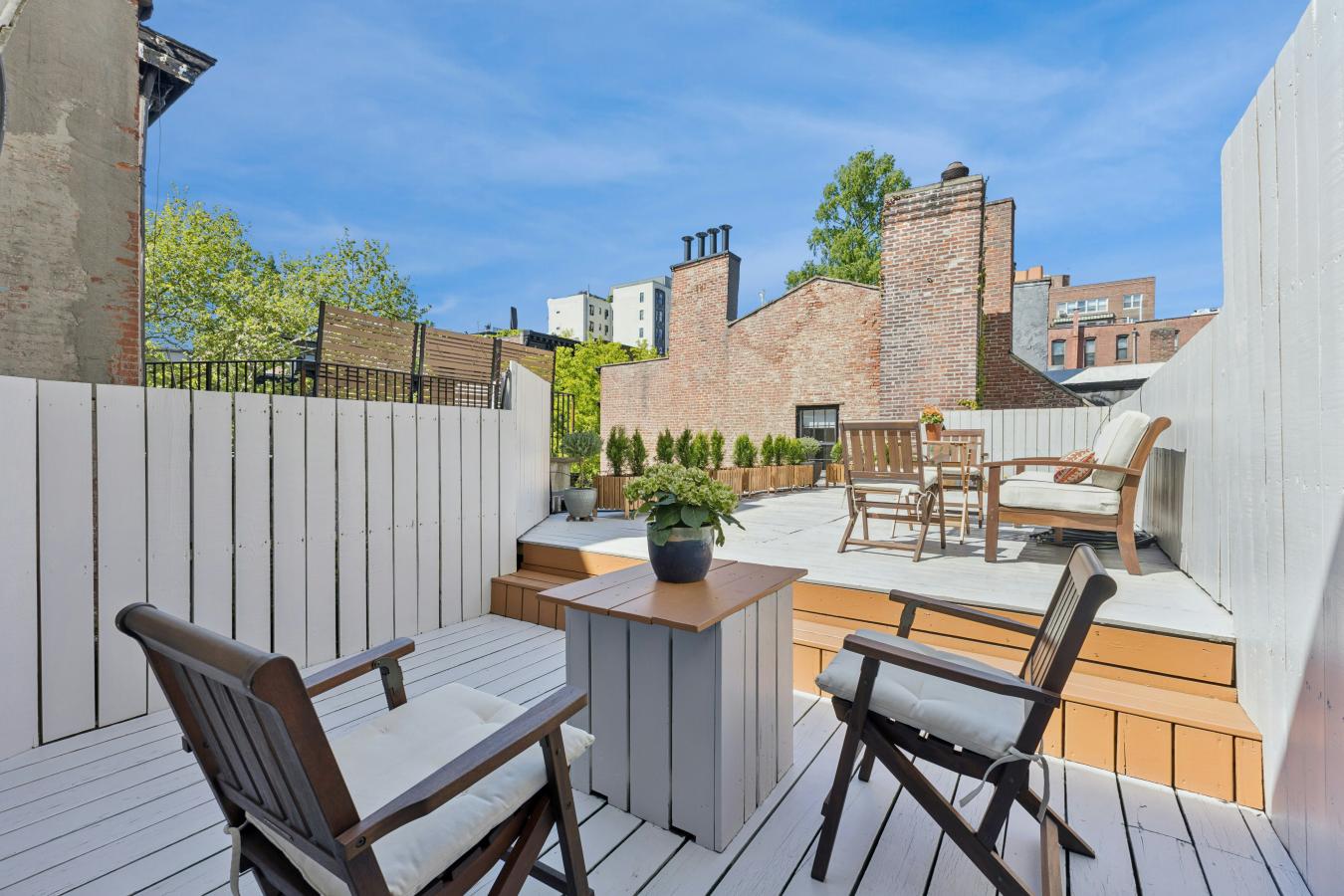Brooklyn Heights, New York, 11201, United States, 2 Bedrooms Bedrooms, ,1 BathroomBathrooms,Residential,For Sale,2049573