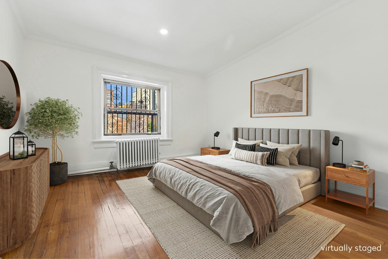 Brooklyn Heights, New York, 11201, United States, 2 Bedrooms Bedrooms, ,1 BathroomBathrooms,Residential,For Sale,2049573