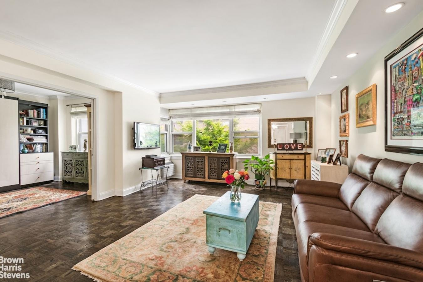 New York, New York, 10028, United States, 1 Bedroom Bedrooms, ,1 BathroomBathrooms,Residential,For Sale,2049572