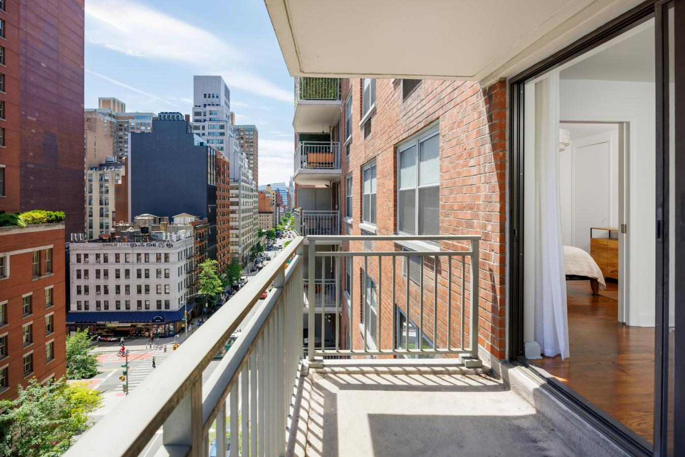 Kips Bay, New York, 10016, United States, 2 Bedrooms Bedrooms, ,1 BathroomBathrooms,Residential,For Sale,2049571