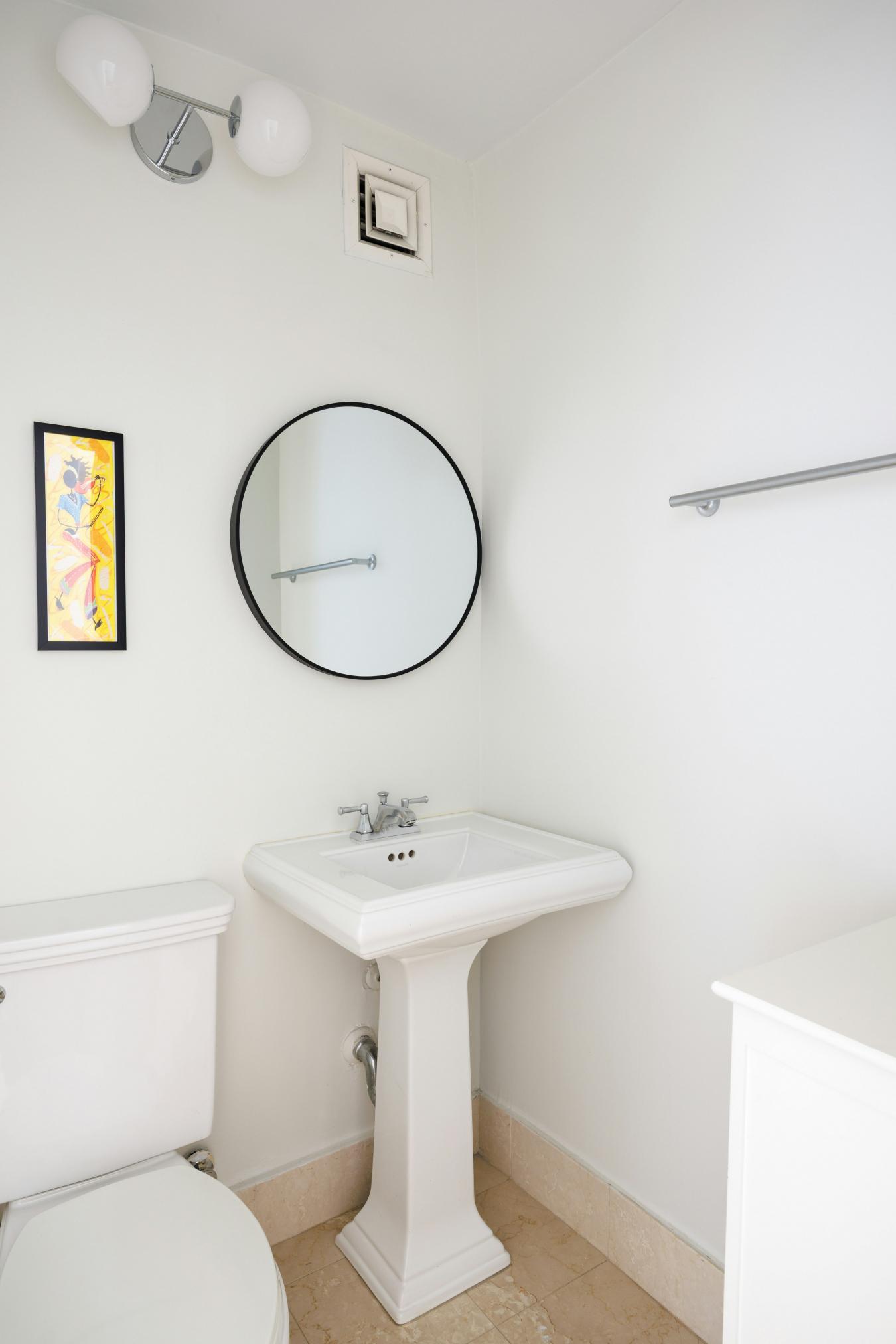 Kips Bay, New York, 10016, United States, 2 Bedrooms Bedrooms, ,1 BathroomBathrooms,Residential,For Sale,2049571