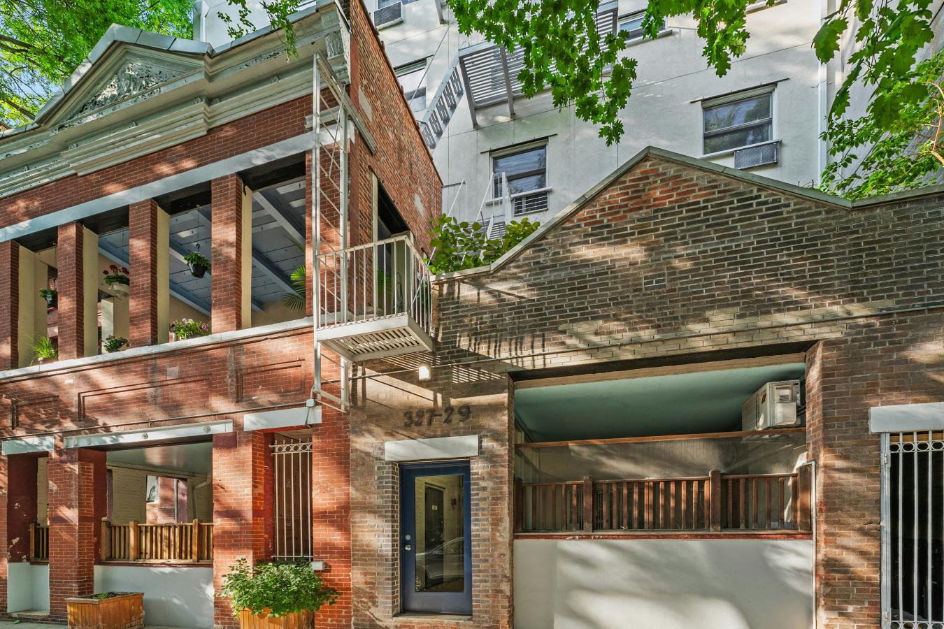 Park Slope, New York, 11215, United States, 2 Bedrooms Bedrooms, ,1 BathroomBathrooms,Residential,For Sale,2049566