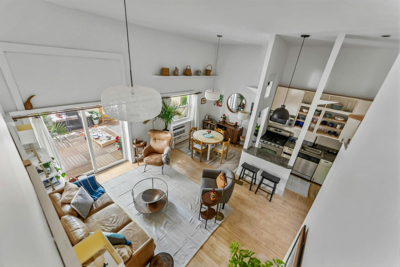 Park Slope, New York, 11215, United States, 2 Bedrooms Bedrooms, ,1 BathroomBathrooms,Residential,For Sale,2049566