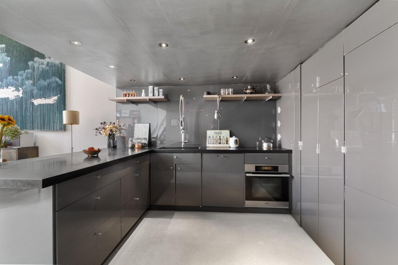 East Village, New York, 10003, United States, 1 Bedroom Bedrooms, ,1 BathroomBathrooms,Residential,For Sale,2049563