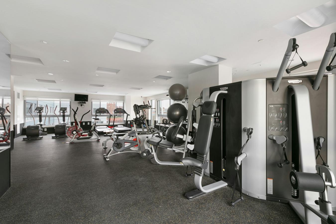 Harlem, New York, 10027, United States, 2 Bedrooms Bedrooms, ,2 BathroomsBathrooms,Residential,For Sale,2049560