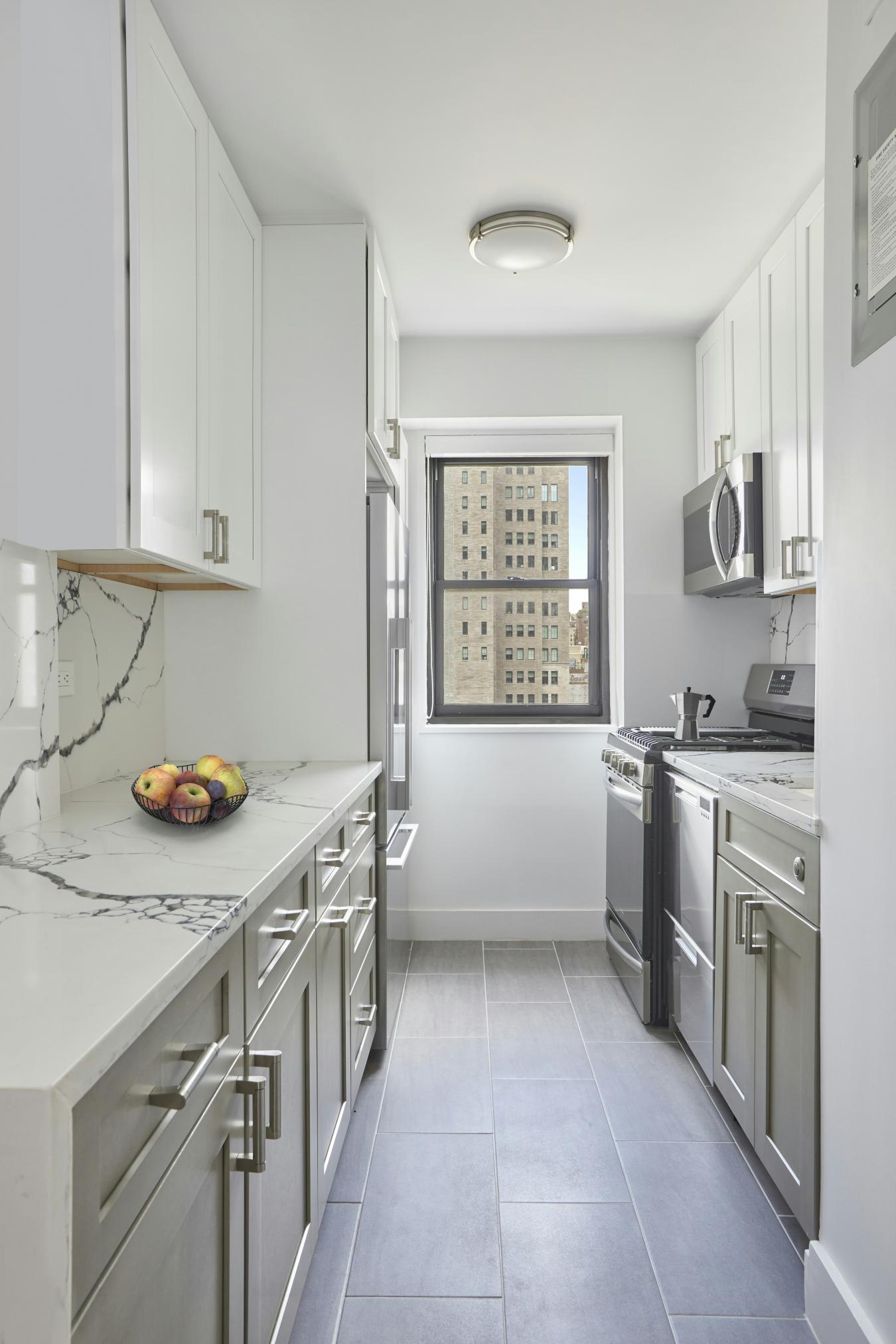 New York, New York, 10075, United States, 1 Bedroom Bedrooms, ,1 BathroomBathrooms,Residential,For Sale,2049558