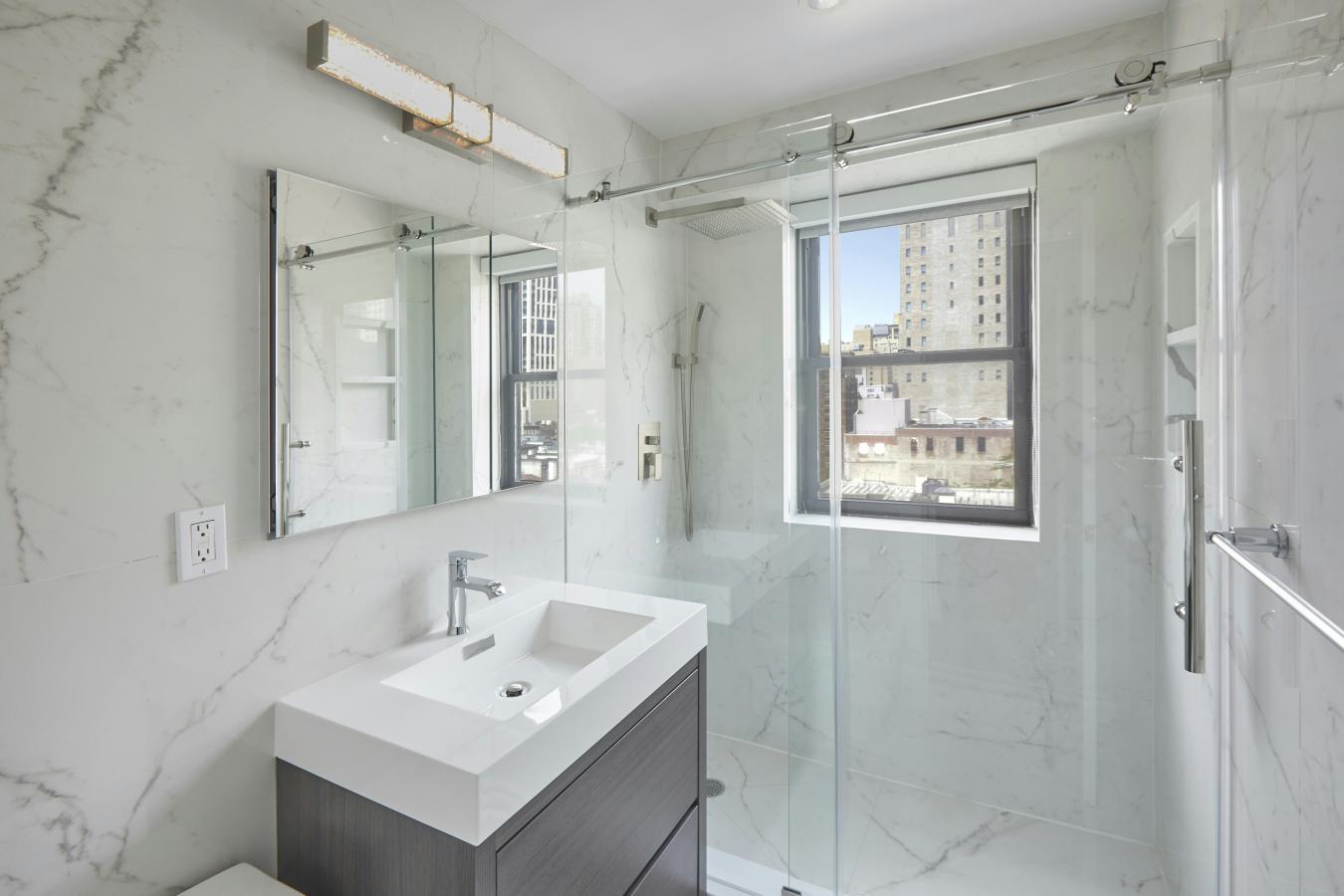 New York, New York, 10075, United States, 1 Bedroom Bedrooms, ,1 BathroomBathrooms,Residential,For Sale,2049558
