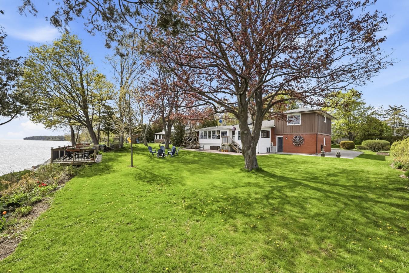 Cobourg, ON, K9A2C6, Canada, 2 Bedrooms Bedrooms, ,2 BathroomsBathrooms,Residential,For Sale,2049555