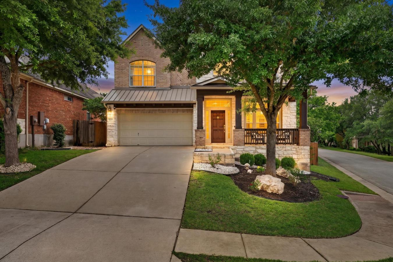 Austin, Travis, 78732, United States, 3 Bedrooms Bedrooms, ,2 BathroomsBathrooms,Residential,For Sale,2049554