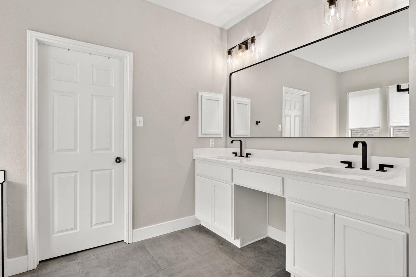 Austin, Travis, 78732, United States, 3 Bedrooms Bedrooms, ,2 BathroomsBathrooms,Residential,For Sale,2049554
