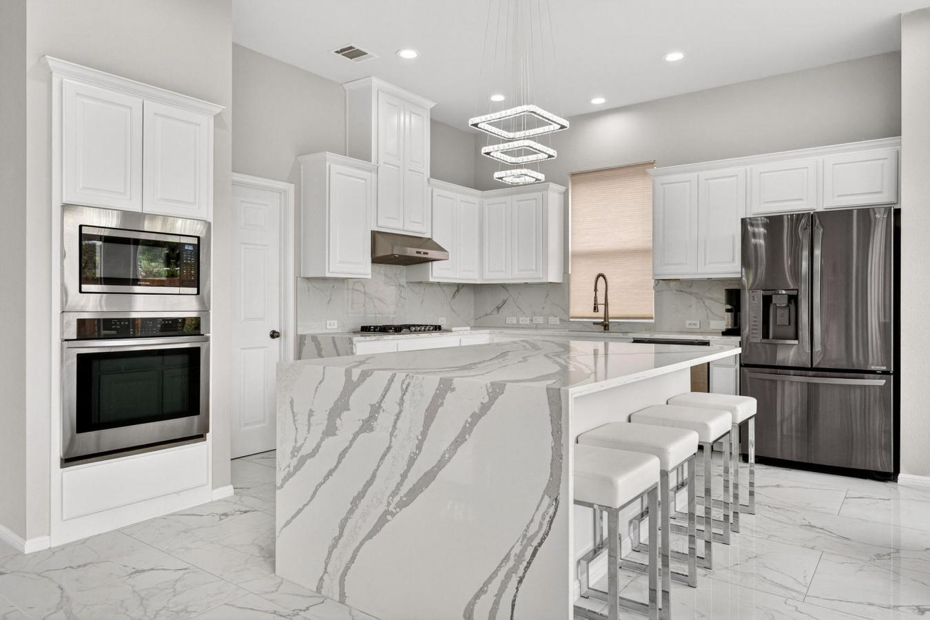 Austin, Travis, 78732, United States, 3 Bedrooms Bedrooms, ,2 BathroomsBathrooms,Residential,For Sale,2049554