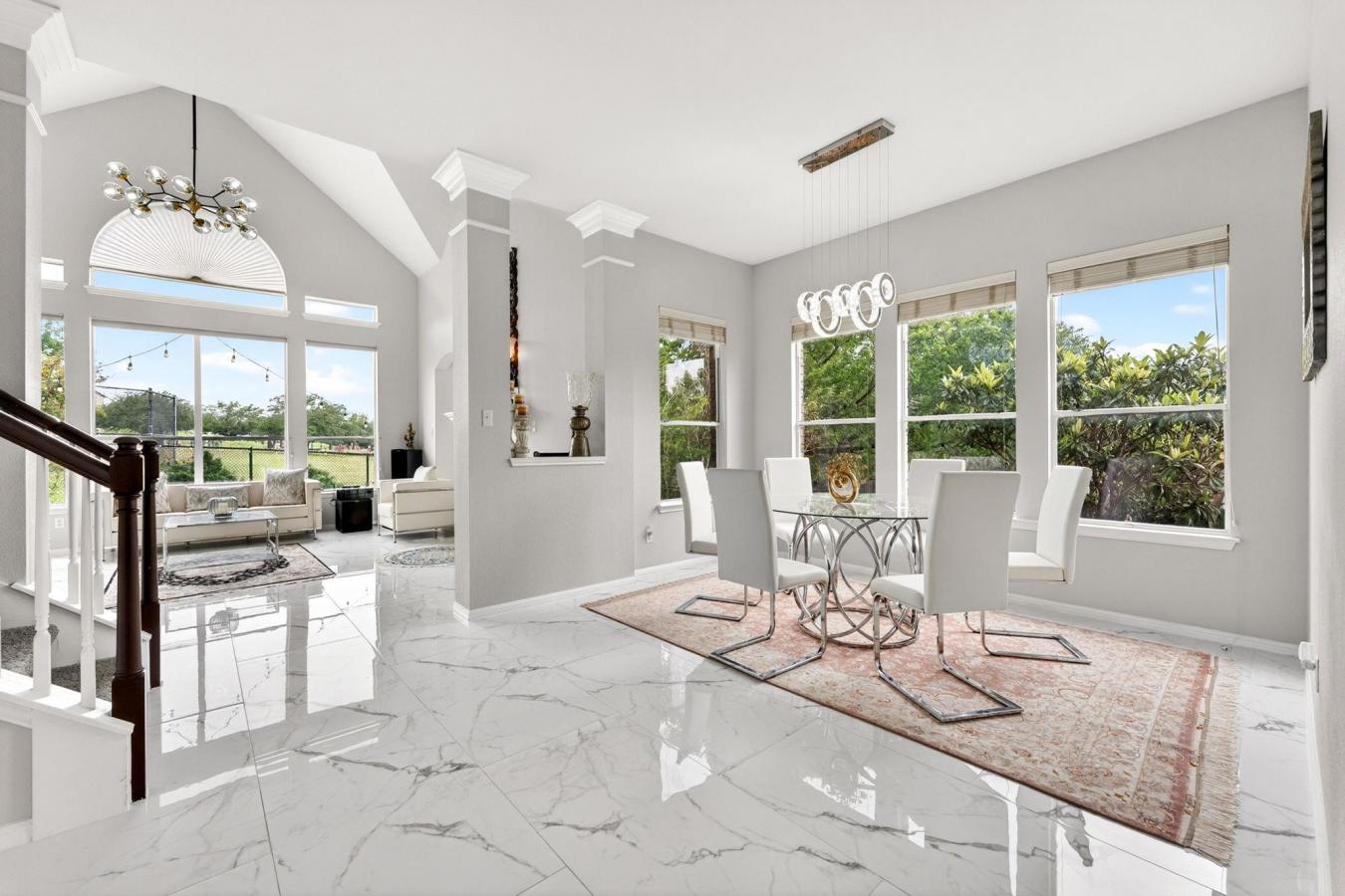 Austin, Travis, 78732, United States, 3 Bedrooms Bedrooms, ,2 BathroomsBathrooms,Residential,For Sale,2049554
