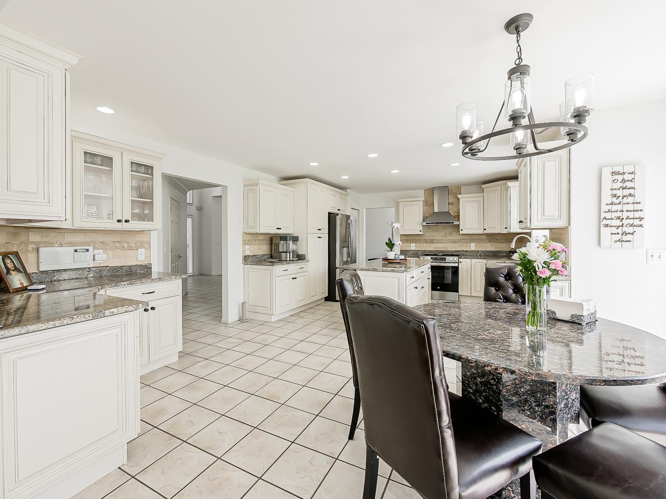 Commerce Twp, Oakland, 48382-5138, United States, 4 Bedrooms Bedrooms, ,2 BathroomsBathrooms,Residential,For Sale,2049553