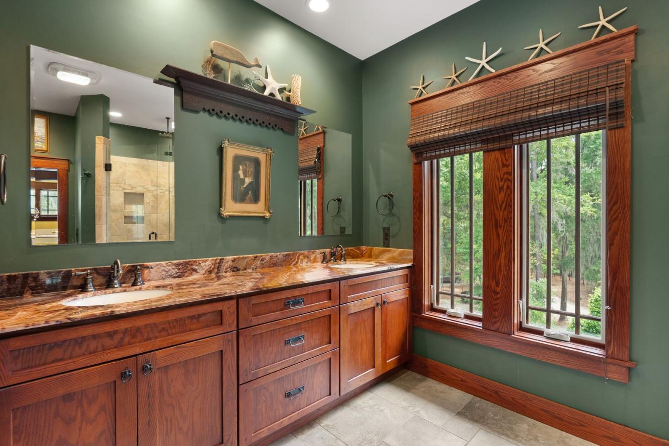 St. Helena, Beaufort, 29920, United States, 3 Bedrooms Bedrooms, ,3 BathroomsBathrooms,Residential,For Sale,2049548