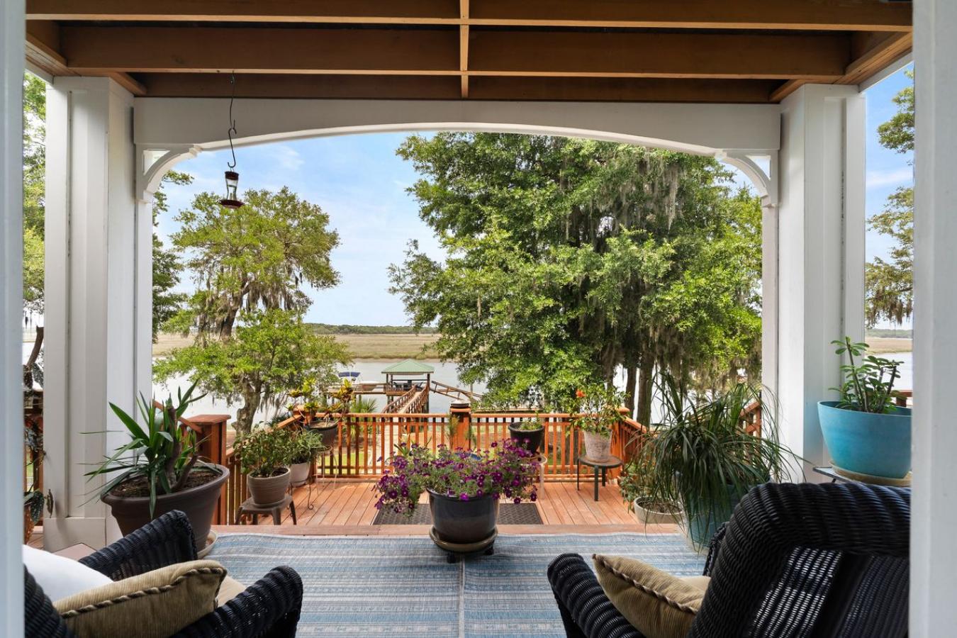 St. Helena, Beaufort, 29920, United States, 3 Bedrooms Bedrooms, ,3 BathroomsBathrooms,Residential,For Sale,2049548