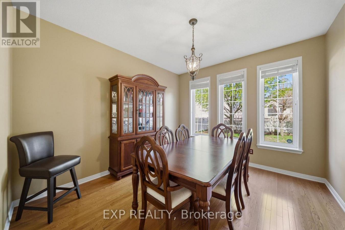 Ottawa, Ottawa, K2J5E4, Canada, 4 Bedrooms Bedrooms, ,4 BathroomsBathrooms,Residential,For Sale,2049544