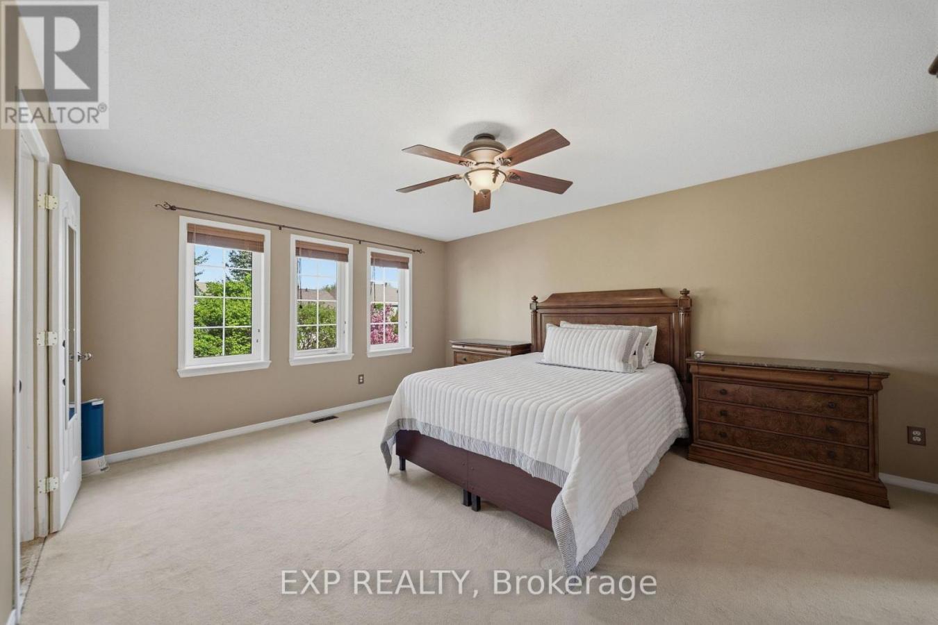 Ottawa, Ottawa, K2J5E4, Canada, 4 Bedrooms Bedrooms, ,4 BathroomsBathrooms,Residential,For Sale,2049544