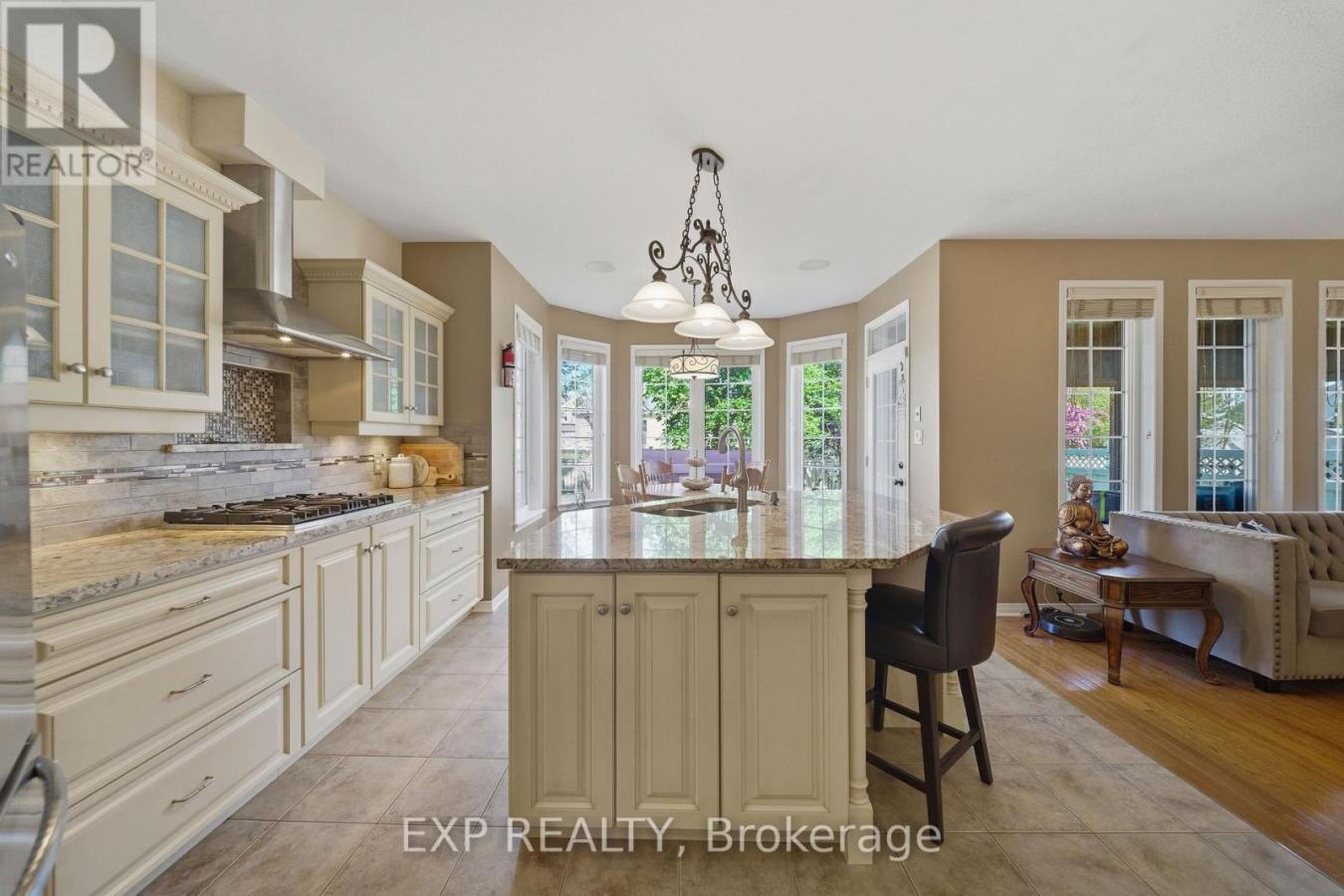 Ottawa, Ottawa, K2J5E4, Canada, 4 Bedrooms Bedrooms, ,4 BathroomsBathrooms,Residential,For Sale,2049544