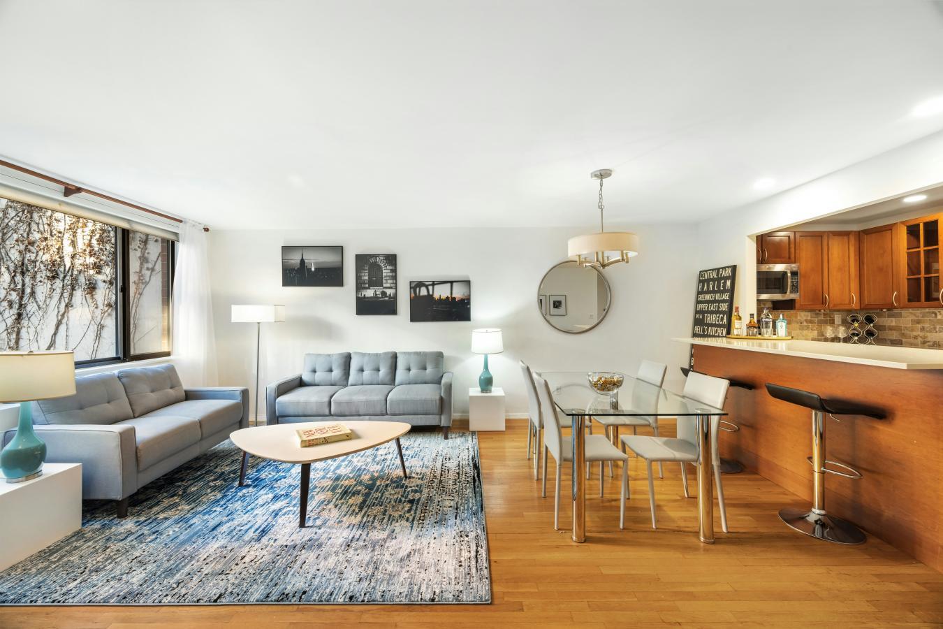 New York, New York, 10036, United States, 2 Bedrooms Bedrooms, ,2 BathroomsBathrooms,Residential,For Sale,2049542