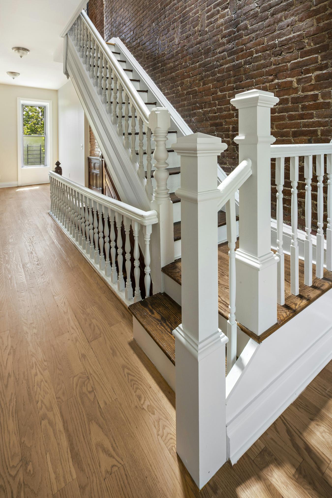 Stuyvesant Heights, New York, 11233, United States, 5 Bedrooms Bedrooms, ,4 BathroomsBathrooms,Residential,For Sale,2049540