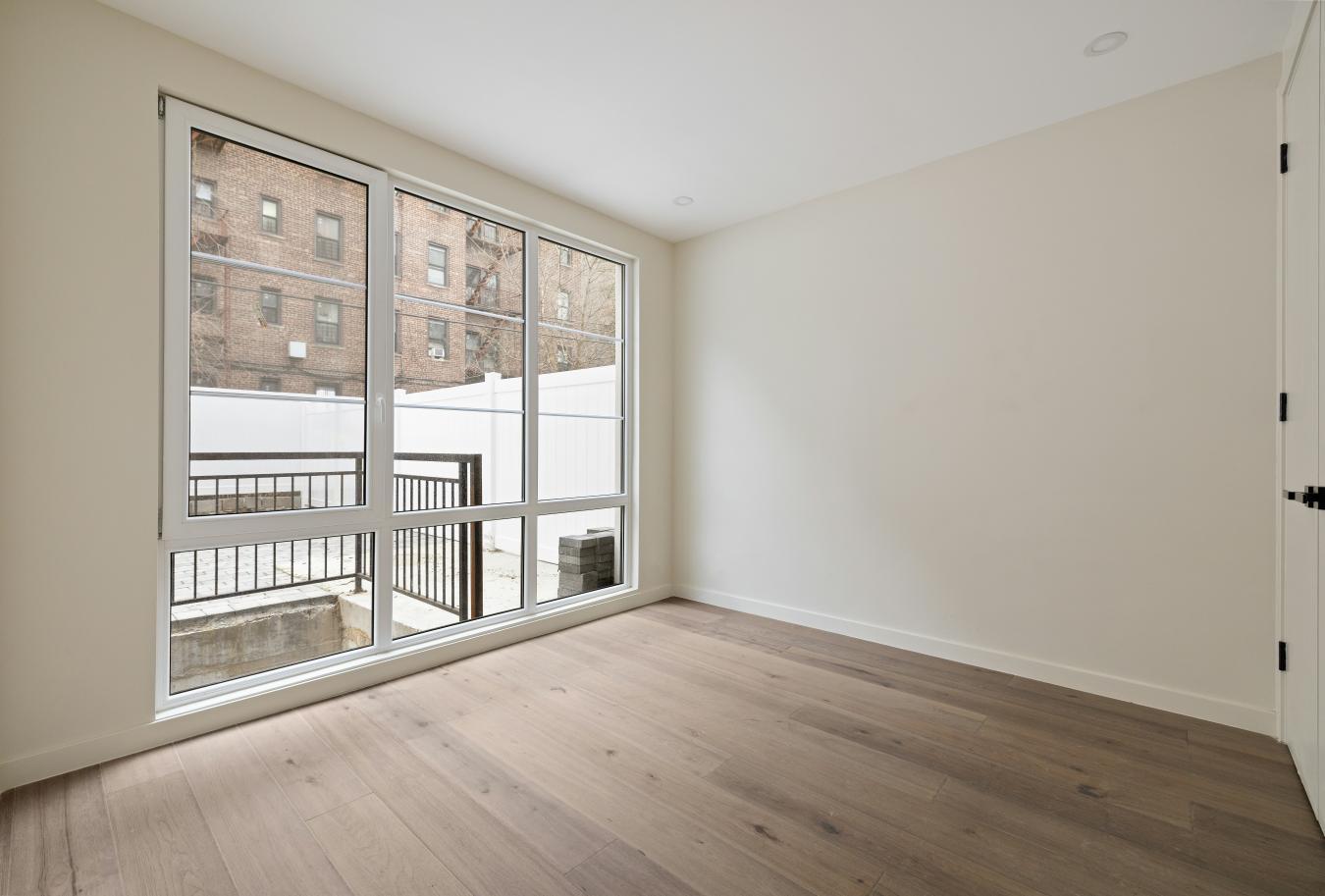 Prospect Lefferts Gardens, New York, 11225, United States, 4 Bedrooms Bedrooms, ,4 BathroomsBathrooms,Residential,For Sale,2049539