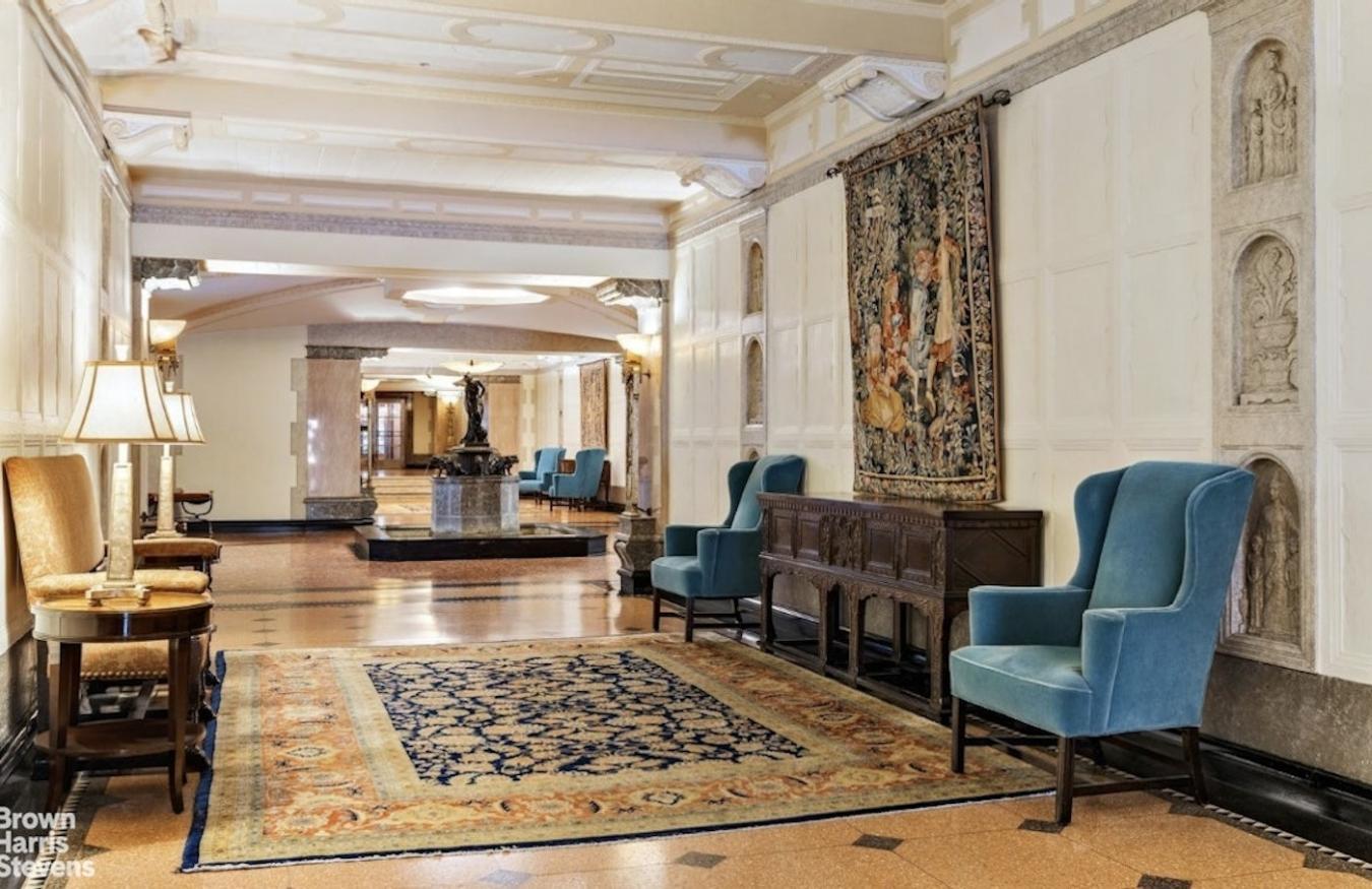 New York, New York, 10024, United States, 2 Bedrooms Bedrooms, ,3 BathroomsBathrooms,Residential,For Sale,2049536