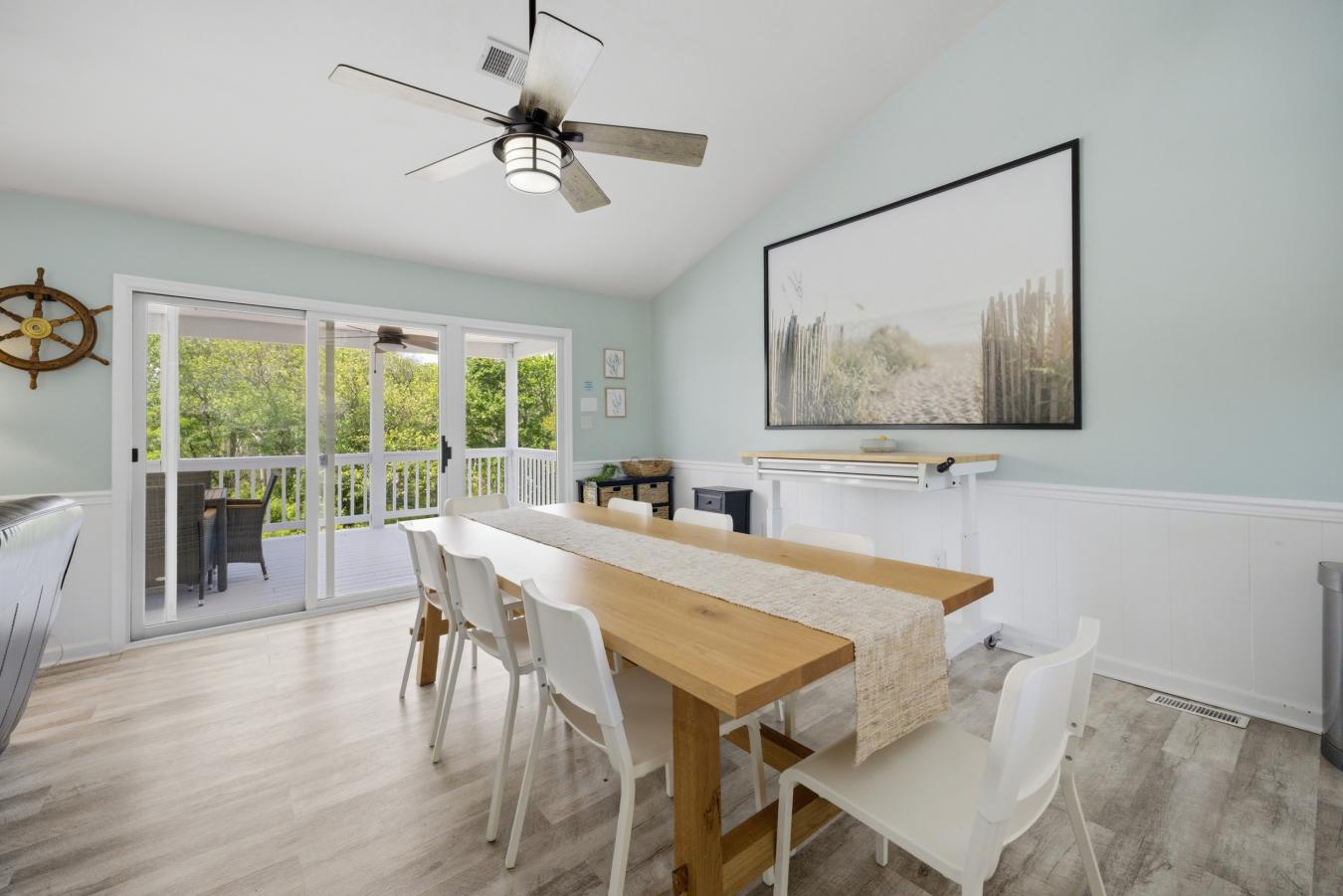 Virginia Beach, Virginia, 23456, United States, 6 Bedrooms Bedrooms, ,6 BathroomsBathrooms,Residential,For Sale,2049534