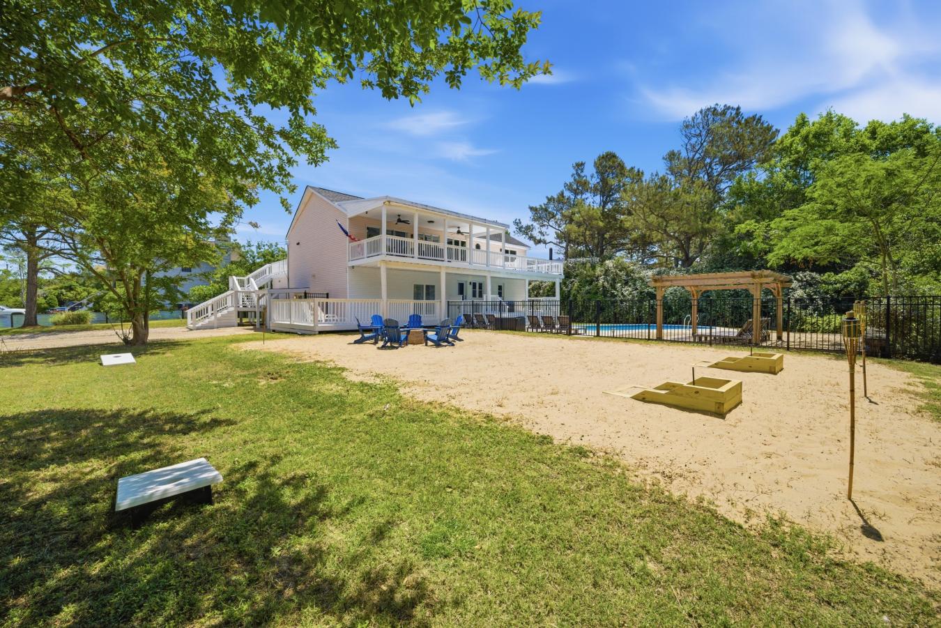 Virginia Beach, Virginia, 23456, United States, 6 Bedrooms Bedrooms, ,6 BathroomsBathrooms,Residential,For Sale,2049534
