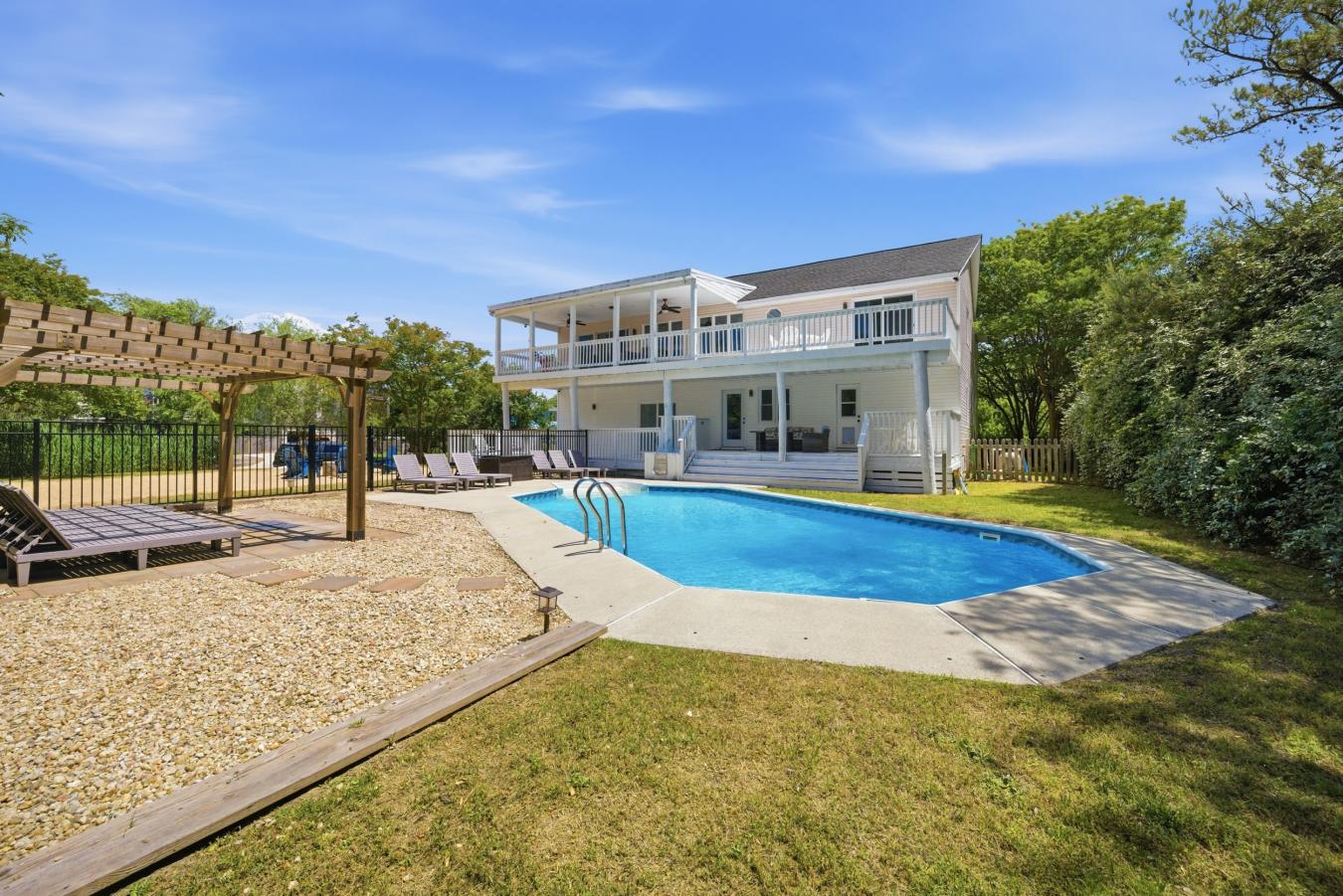 Virginia Beach, Virginia, 23456, United States, 6 Bedrooms Bedrooms, ,6 BathroomsBathrooms,Residential,For Sale,2049534