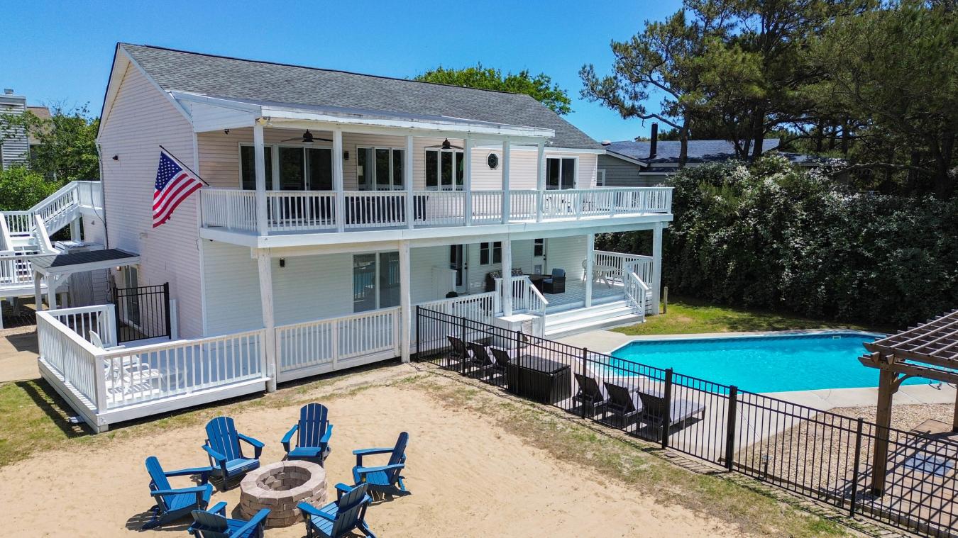 Virginia Beach, Virginia, 23456, United States, 6 Bedrooms Bedrooms, ,6 BathroomsBathrooms,Residential,For Sale,2049534