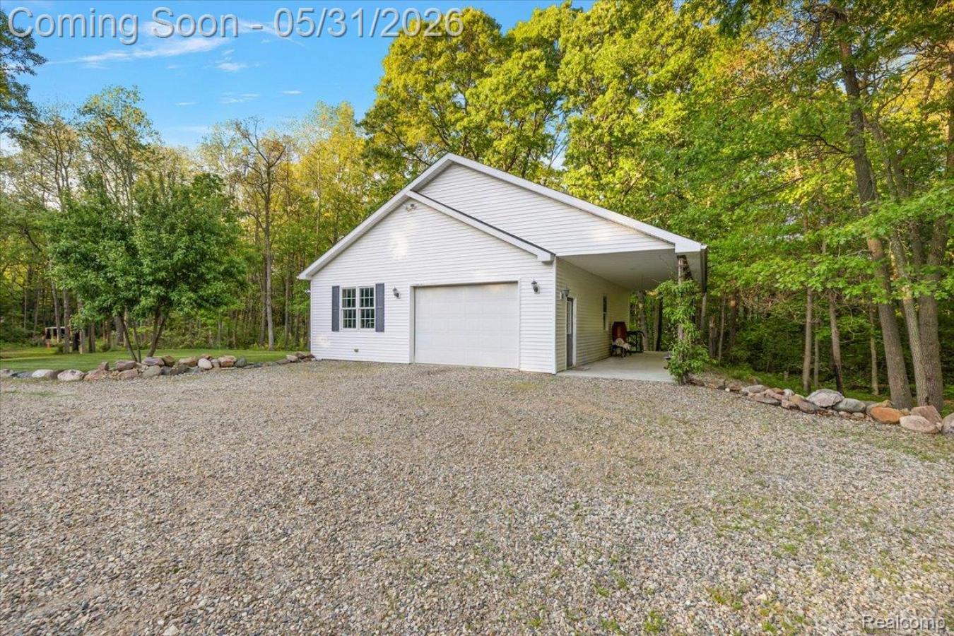 Metamora Township, Lapeer, 48455, United States, 4 Bedrooms Bedrooms, ,3 BathroomsBathrooms,Residential,For Sale,2049533