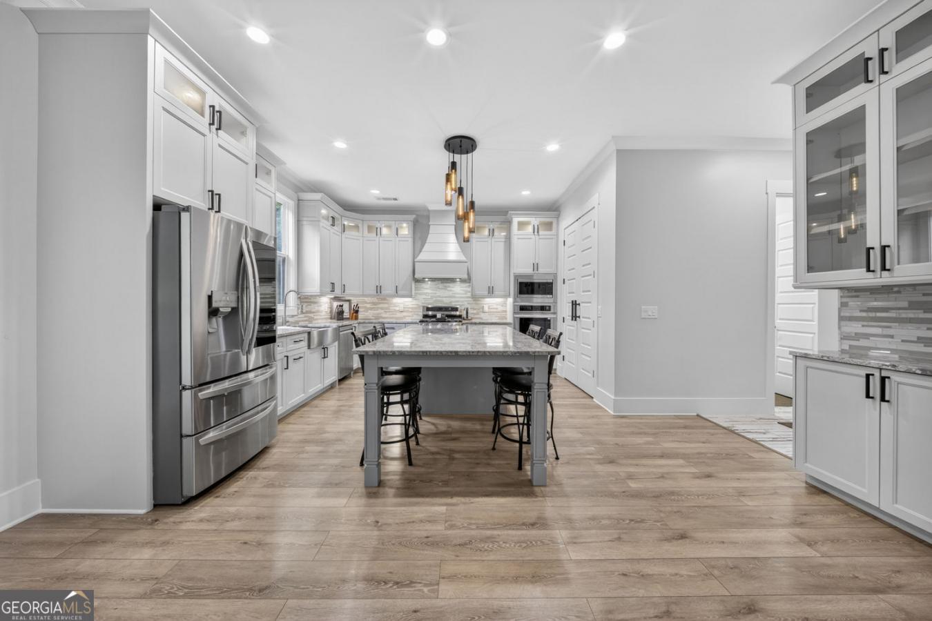Hoschton, Barrow, 30548, United States, 5 Bedrooms Bedrooms, ,4 BathroomsBathrooms,Residential,For Sale,2049532