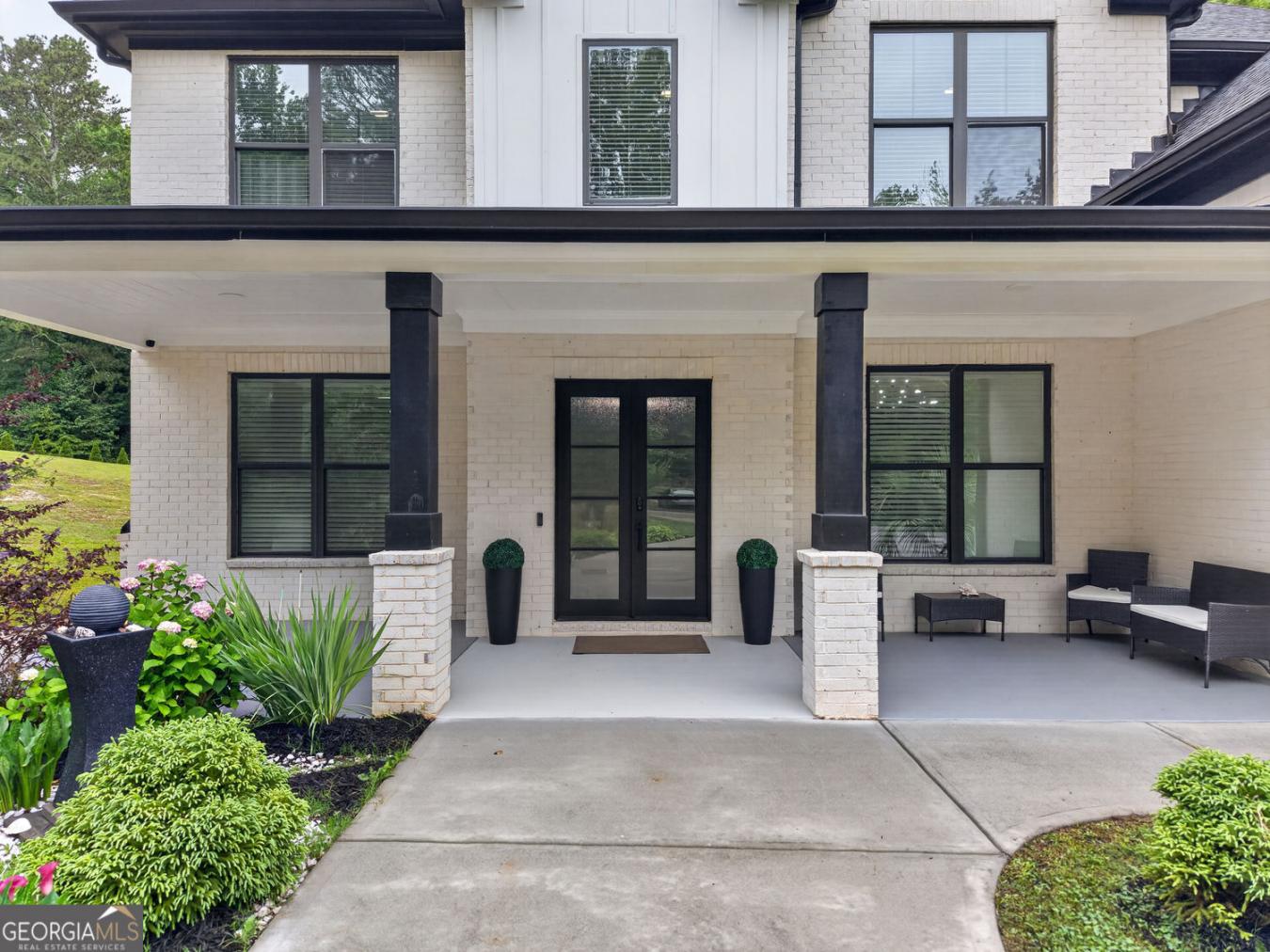 Hoschton, Barrow, 30548, United States, 5 Bedrooms Bedrooms, ,4 BathroomsBathrooms,Residential,For Sale,2049532