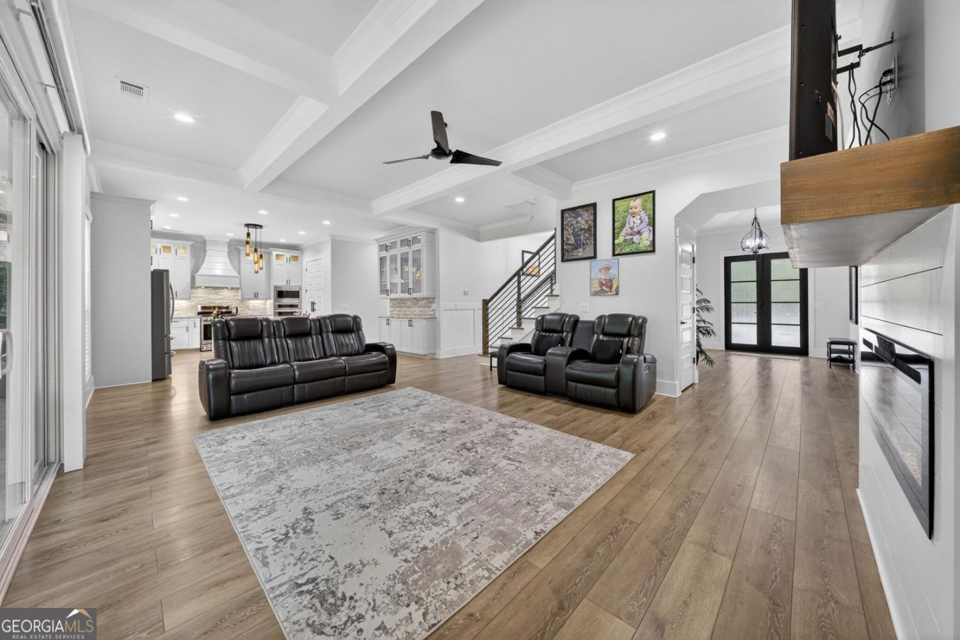 Hoschton, Barrow, 30548, United States, 5 Bedrooms Bedrooms, ,4 BathroomsBathrooms,Residential,For Sale,2049532