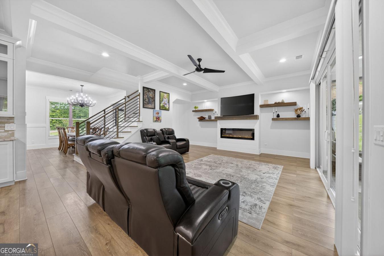 Hoschton, Barrow, 30548, United States, 5 Bedrooms Bedrooms, ,4 BathroomsBathrooms,Residential,For Sale,2049532