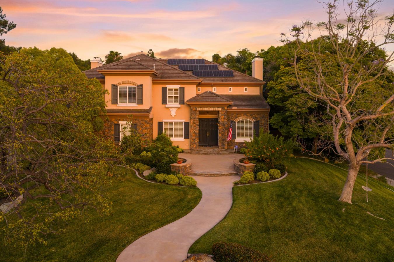 Carlsbad, San Diego County, 92009, United States, 6 Bedrooms Bedrooms, ,4 BathroomsBathrooms,Residential,For Sale,2049531