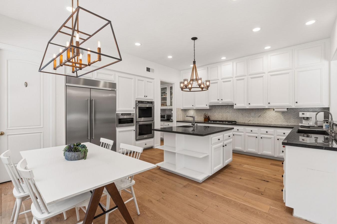 Carlsbad, San Diego County, 92009, United States, 6 Bedrooms Bedrooms, ,4 BathroomsBathrooms,Residential,For Sale,2049531