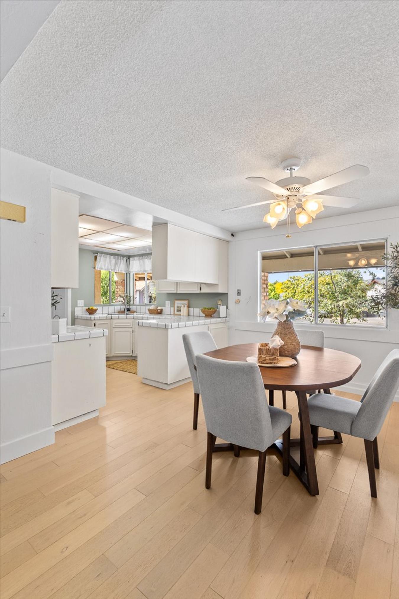 Santa Rosa, Sonoma, 95405, United States, 3 Bedrooms Bedrooms, ,2 BathroomsBathrooms,Residential,For Sale,2049529