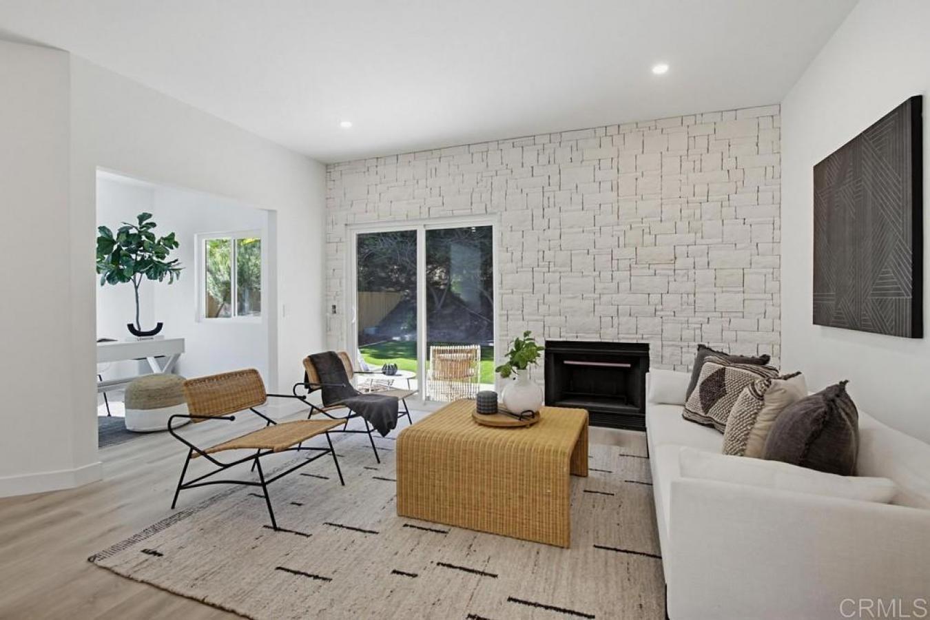 San Diego, San Diego, 92111, United States, 2 Bedrooms Bedrooms, ,2 BathroomsBathrooms,Residential,For Sale,2049525