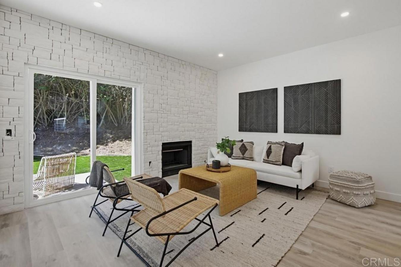 San Diego, San Diego, 92111, United States, 2 Bedrooms Bedrooms, ,2 BathroomsBathrooms,Residential,For Sale,2049525