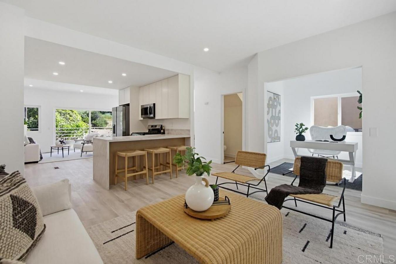 San Diego, San Diego, 92111, United States, 2 Bedrooms Bedrooms, ,2 BathroomsBathrooms,Residential,For Sale,2049525