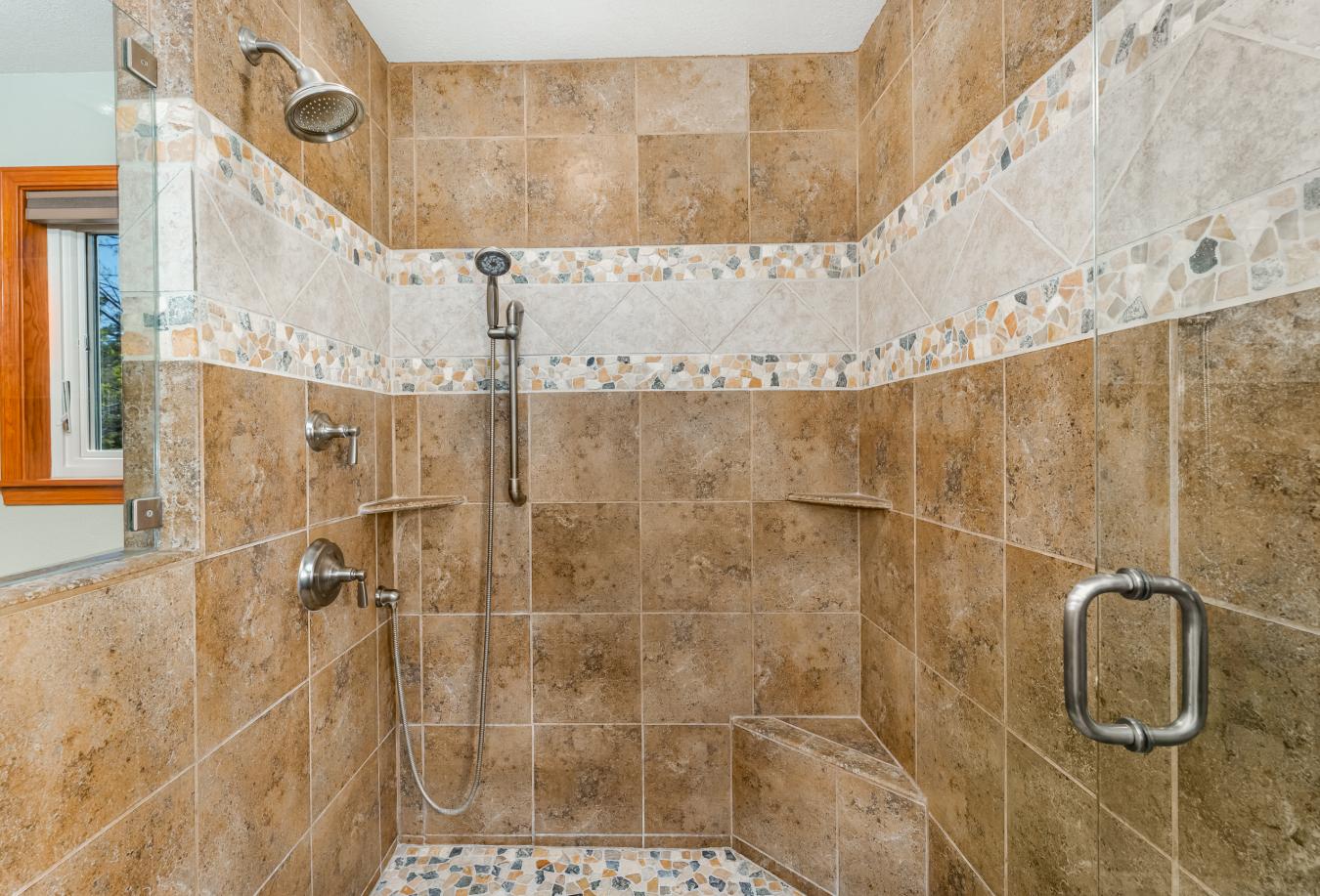 Durango, La Plata, 81301, United States, 4 Bedrooms Bedrooms, ,3 BathroomsBathrooms,Residential,For Sale,2049524