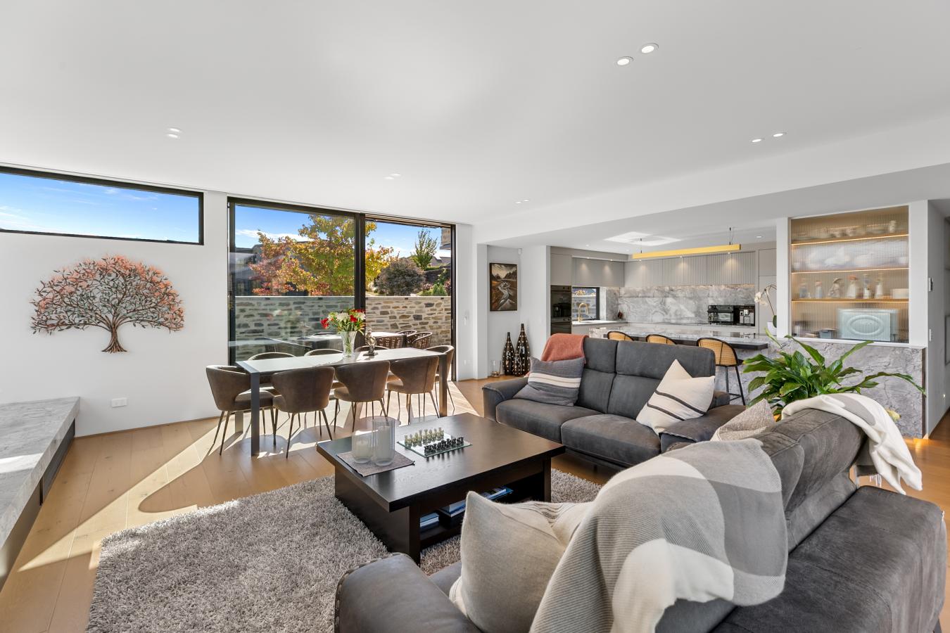 Wanaka, Central Otago, 9305, New Zealand, 4 Bedrooms Bedrooms, ,1 BathroomBathrooms,Residential,For Sale,2049523