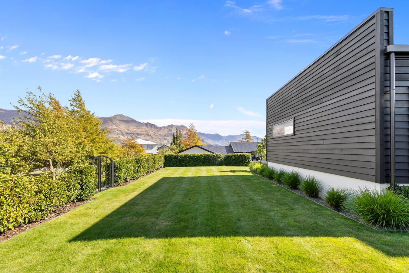 Wanaka, Central Otago, 9305, New Zealand, 4 Bedrooms Bedrooms, ,1 BathroomBathrooms,Residential,For Sale,2049523